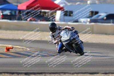 media/Dec-18-2022-SoCal Trackdays (Sun) [[8099a50955]]/Turn 2 (950am)/